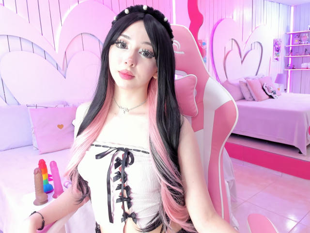 AprilDouce - Live porn &amp; sex cam - 20945138