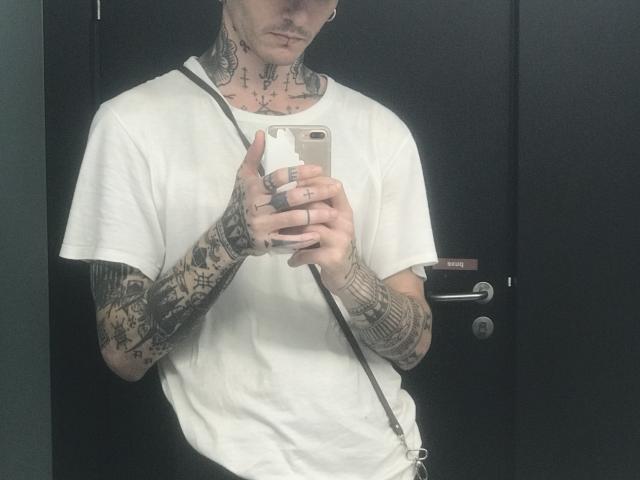 CatharinaQueer - сексуальная веб-камера в реальном времени - 20945250