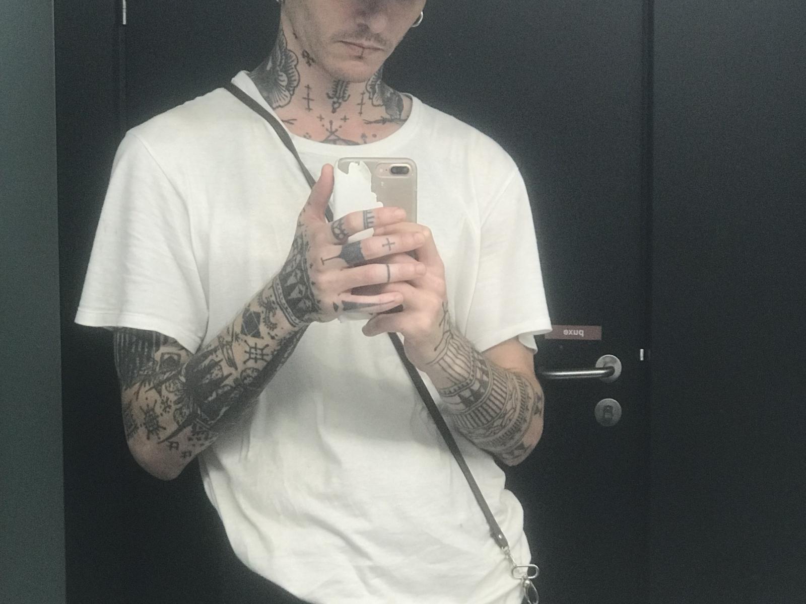 CatharinaQueer - сексуальная веб-камера в реальном времени - 20945250