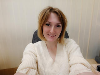 AllisonXMiss - Live Sex Cam - 20945654