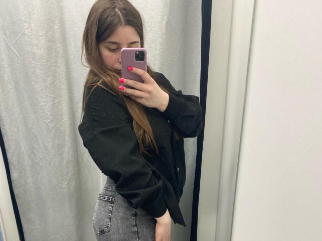 AlisonSunshine - Live porn &amp; sex cam - 20945686