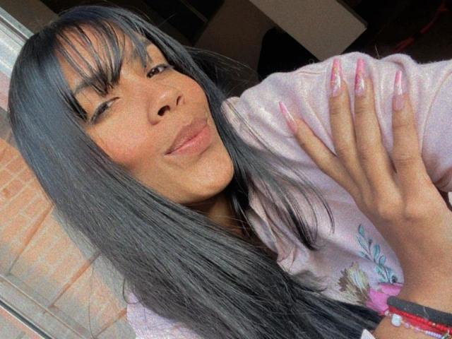 FiorellaBossh - 라이브 포르노 &amp; 섹스 캠 - 20947970