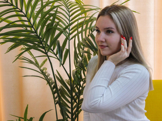 EvaPearson - Live porn &amp; sex cam - 20953402