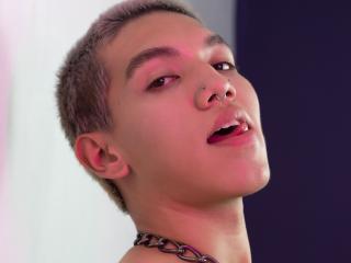 CameronLecoy - сексуальная веб-камера в реальном времени - 20953770