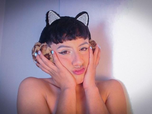 SharaGonzalez - Live sex cam - 20959410