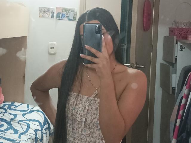 AlahyaDifiori - Live porn &amp; sex cam - 20960918