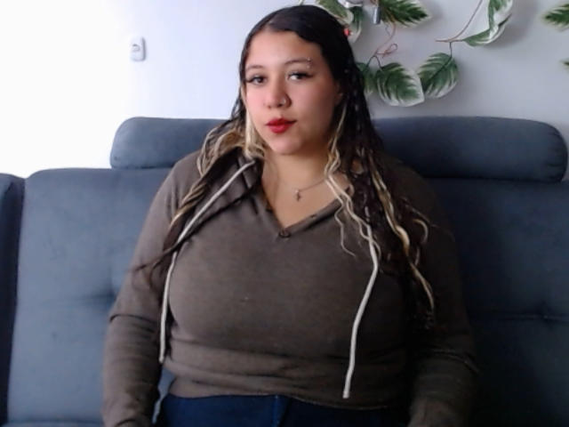 KrisGarner - Live sex cam - 20969526