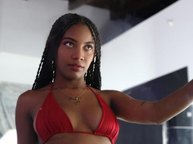 LunaAzzul - Live porn &amp; sex cam - 20970518