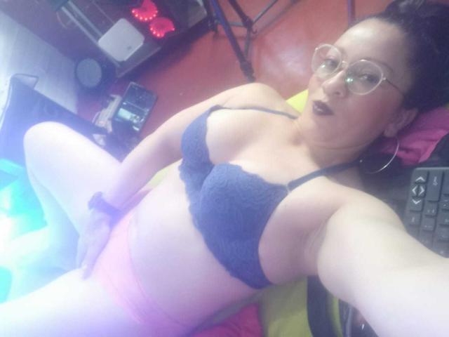 CharloteEzra - Live sex cam - 20973386