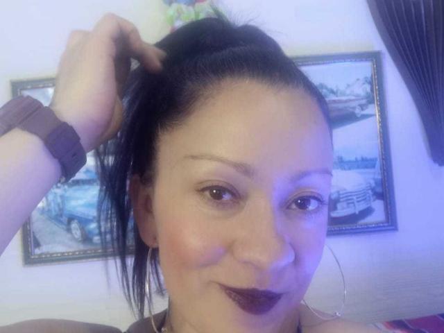 CharloteEzra - Live porn &amp; sex cam - 20973390