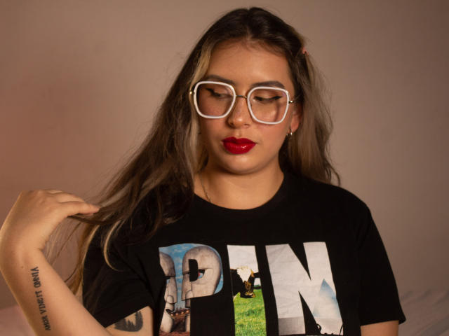 EmmaTaylory - Sexe cam en vivo - 20975830