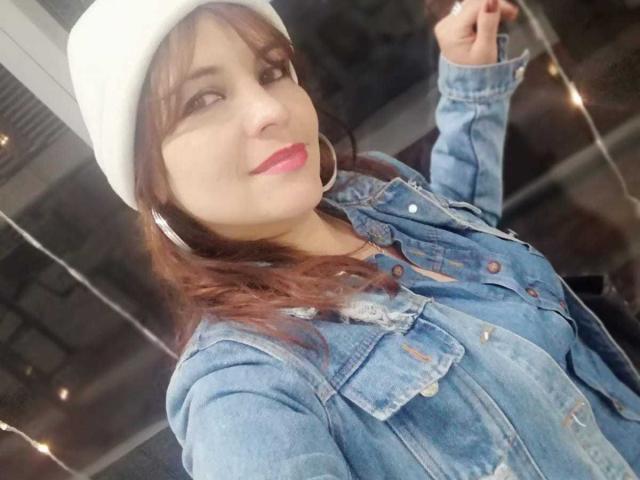 MilenaHott69 - 라이브 포르노 &amp; 섹스 캠 - 20977010