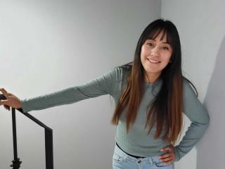 DanaeYellow - Live porn &amp; sex cam - 20980210