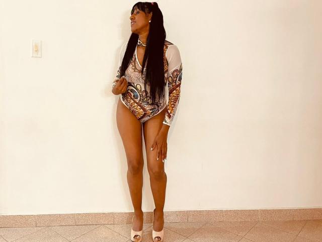 LaraBrie - сексуальная веб-камера в реальном времени - 20982706