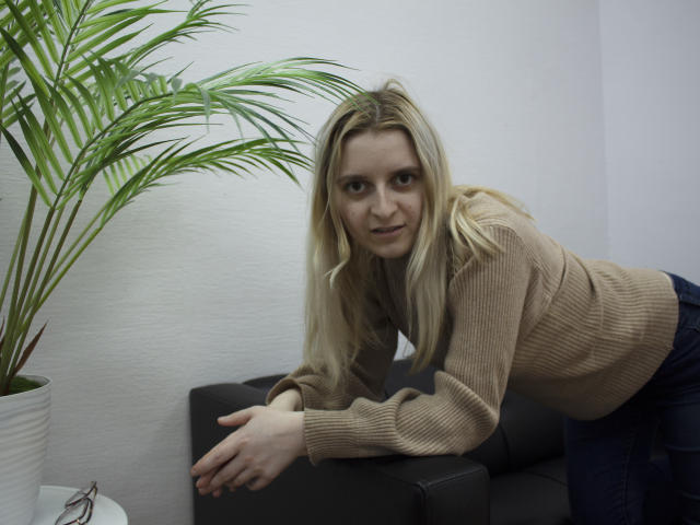 AgataPearl - Live porn &amp; sex cam - 20986550