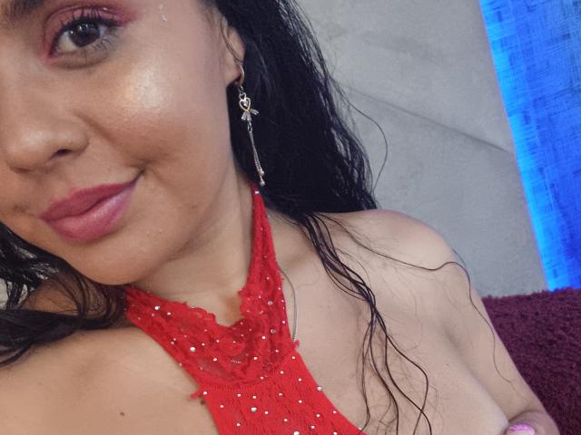 ArielleWilde - Live Sex Cam - 20987010