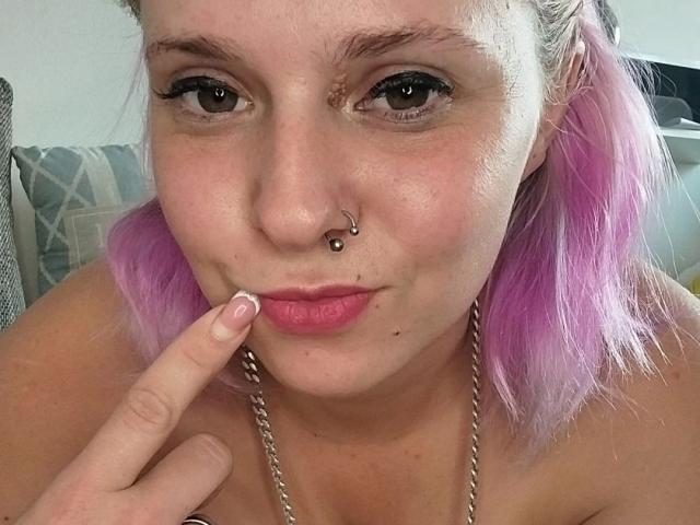 Sexysanny900-hot - сексуальная веб-камера в реальном времени - 20987958