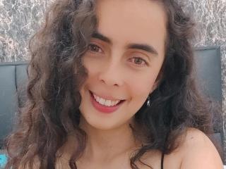 EmmaGrey69 - Live porn &amp; sex cam - 20990650