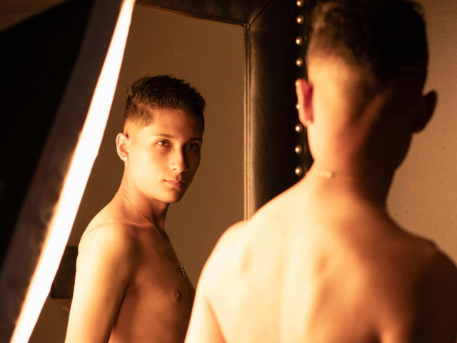 JakeIrving - Live porn &amp; sex cam - 20990922