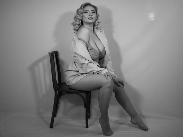 SallyVerda - Live Sex Cam - 20991166