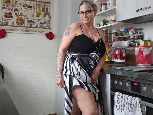 suessenixe52-hot - Live porn &amp; sex cam - 20993154