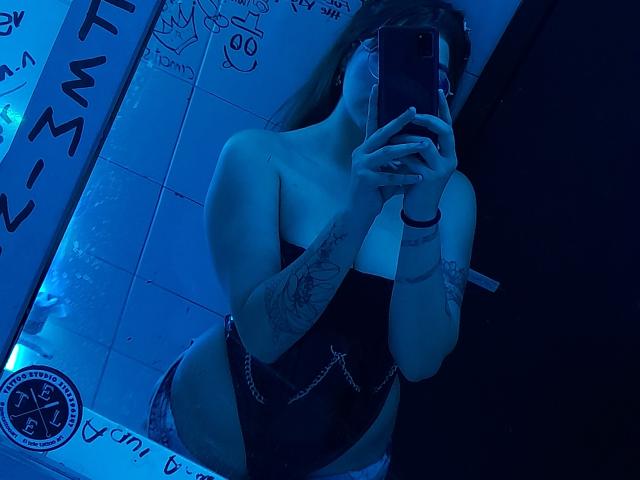 SofiOliveira - Live porn &amp; sex cam - 20993850