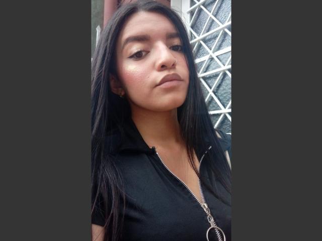 MiahSantos - сексуальная веб-камера в реальном времени - 20995494