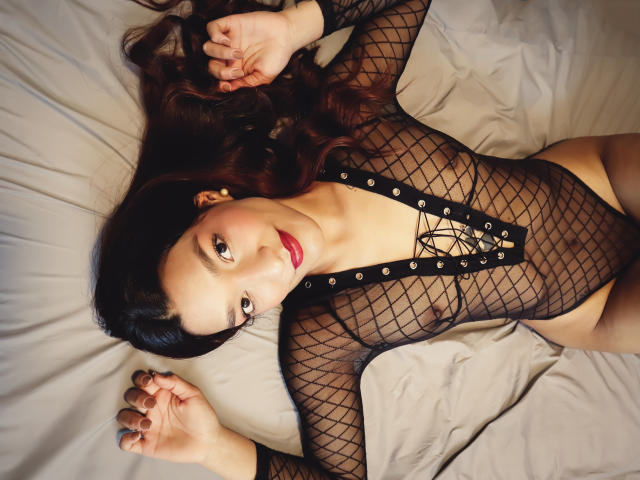 ElyWhitee - פורנו בשידור חי ומצלמת סקס - 20995826