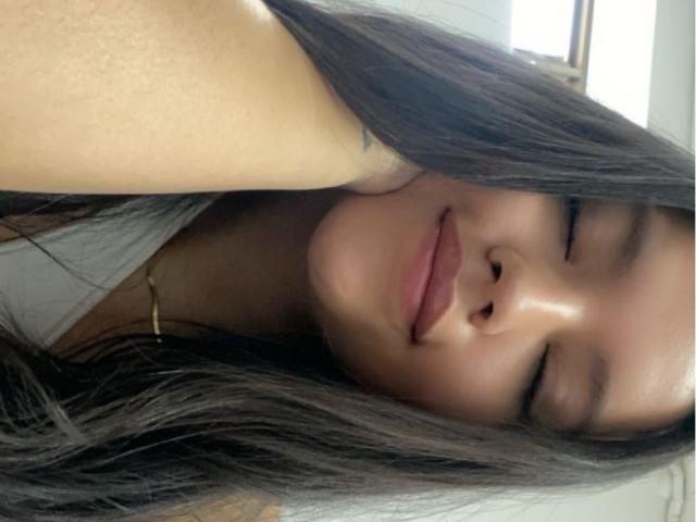 IssaPuasini - Sexe cam en vivo - 20998330