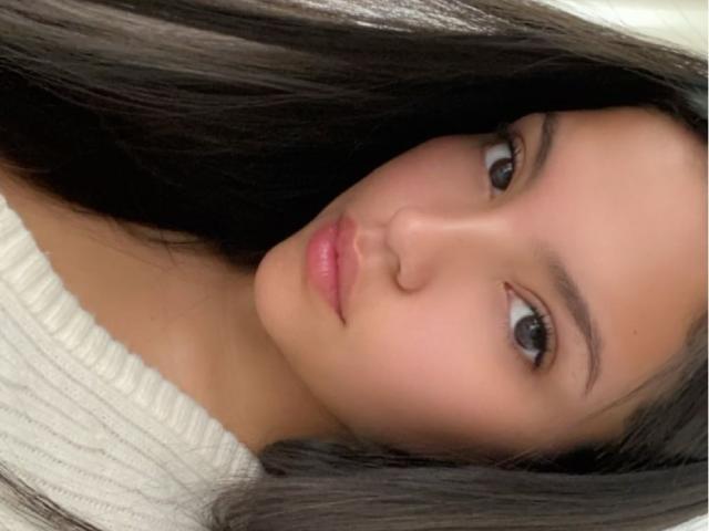 IssaPuasini - Live porn &amp; sex cam - 20998538