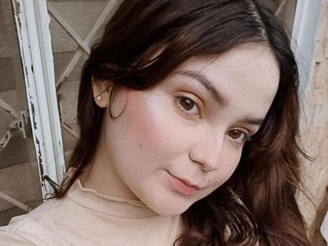 LorettaSant - Live porn &amp; sex cam - 21002330