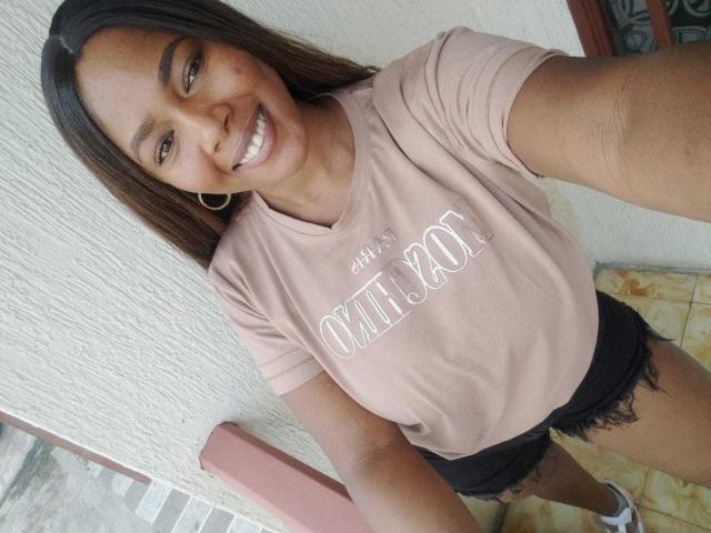 EmiraHot - 라이브 포르노 &amp; 섹스 캠 - 21003418