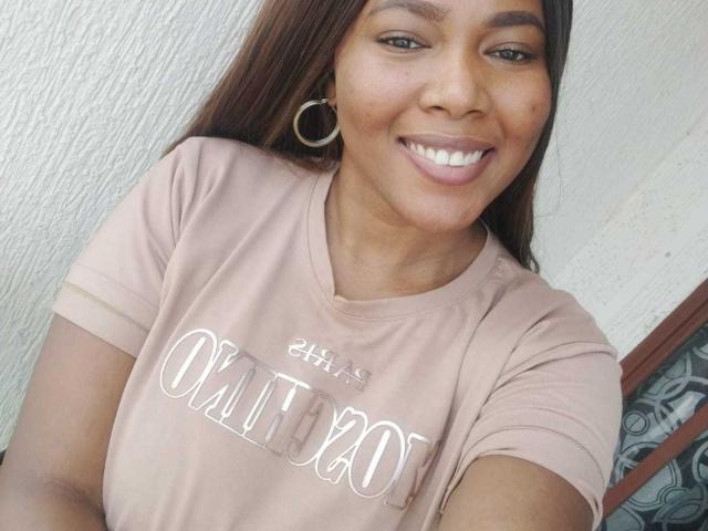 EmiraHot - сексуальная веб-камера в реальном времени - 21003422