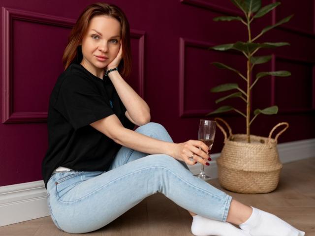 AdalineRosa - Sexe cam en vivo - 21003534