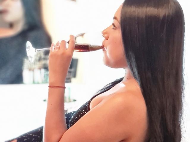 AlexiaSantos - Live porn &amp; sex cam - 21003994