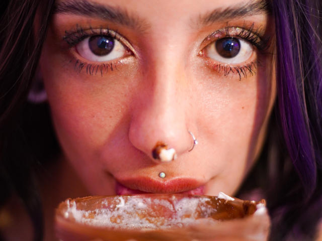 AlessaRivera - Sexe cam en vivo - 21005310