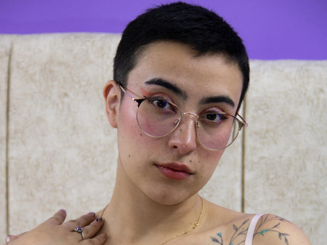 LilCati - Live porn &amp; sex cam - 21005698