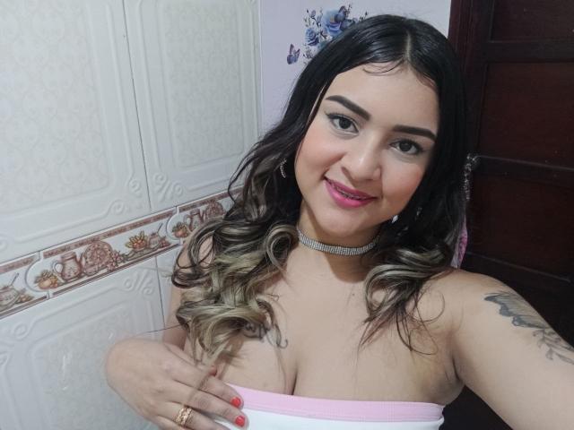 HelenPrada - Sexe cam en vivo - 21007422