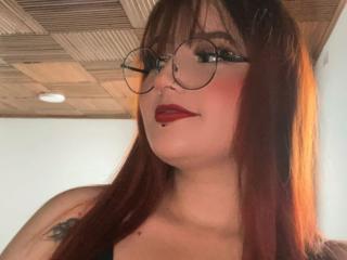 HugeTitsToFuck - Live porn &amp; sex cam - 21011014