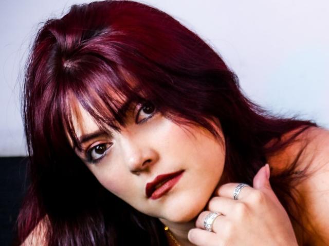 SusanVolt - Camera khiêu dâm &amp; quyến rũ trực tiếp - 21011534