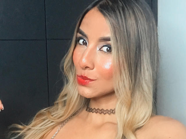 MiaFlorez - Live porn &amp; sex cam - 21012446