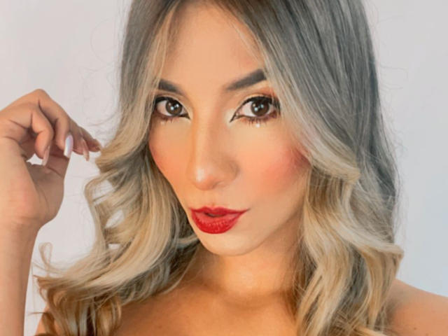 MiaFlorez - Sexe cam en vivo - 21012490