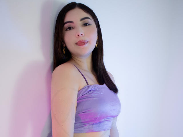 MiaTrevors - Live porn &amp; sex cam - 21012678