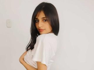 LauraCazu - Sexe cam en vivo - 21012690