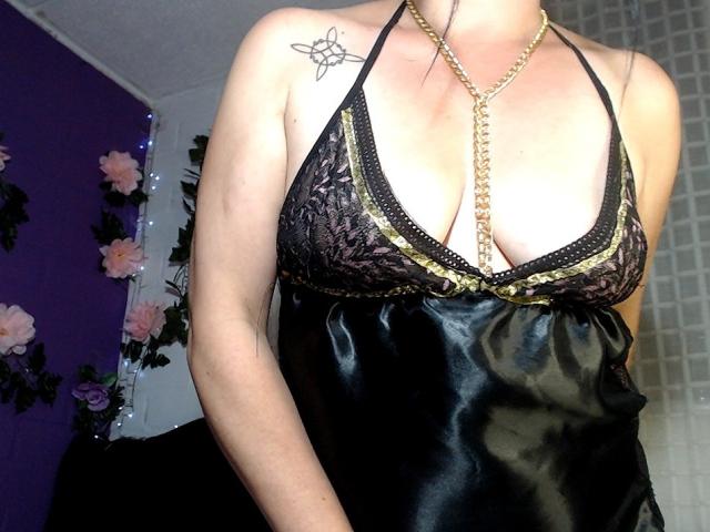 Zaria69 - Live porn &amp; sex cam - 21012774