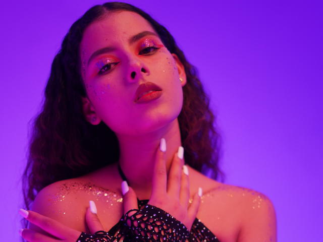 ElenaSantini - Camera khiêu dâm &amp; quyến rũ trực tiếp - 21017258