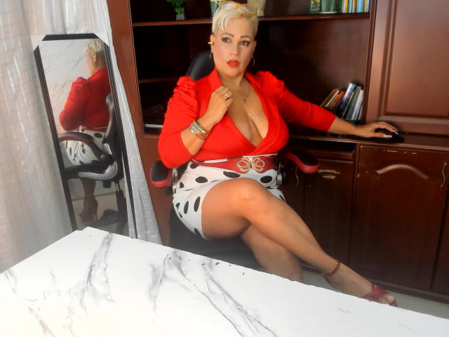 GianellaCox - Live porn &amp; sex cam - 21017454