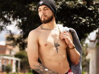 MassimoVicenzzo - Sexe cam en vivo - 21017538