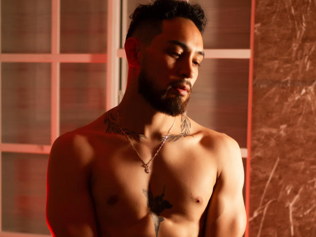 MassimoVicenzzo - Sexe cam en vivo - 21017562