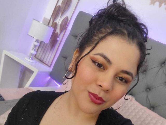 BrandyLopez - Élő pornó és szexkamera - 21019454